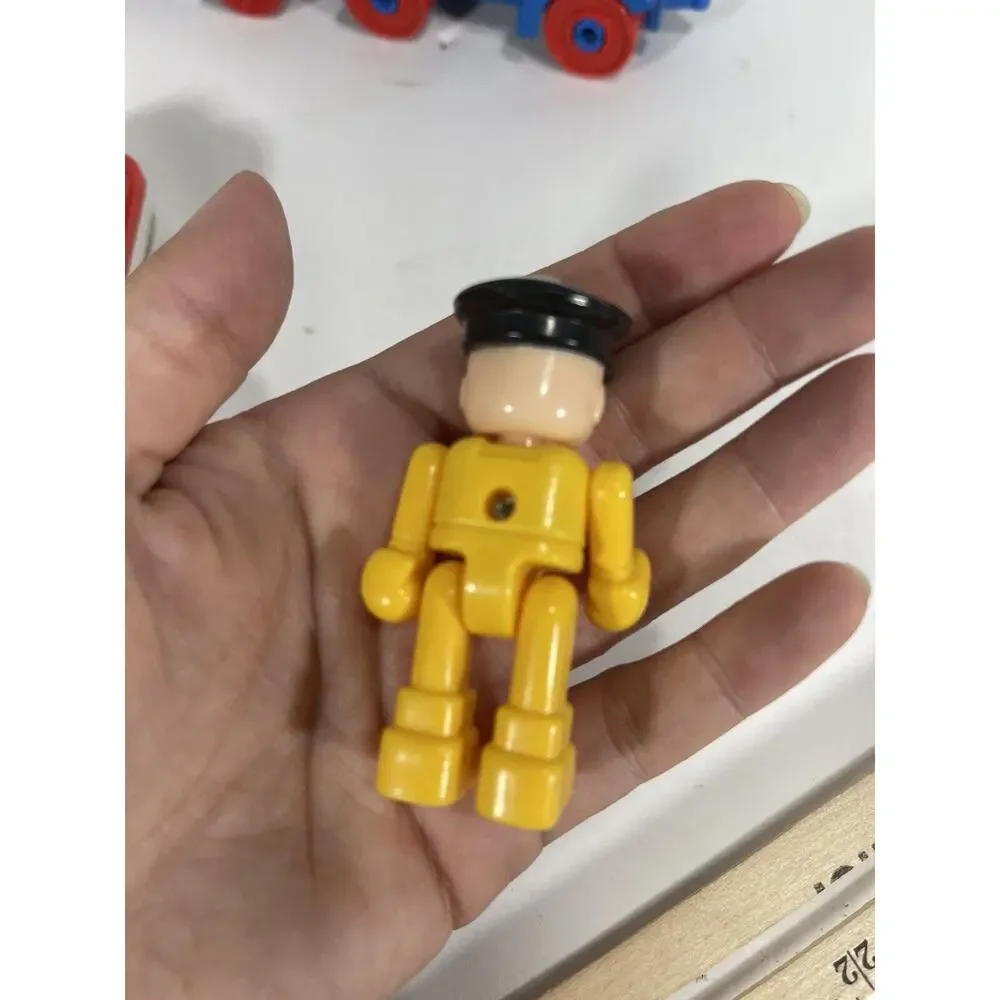 Lot 6 Vintage Illco Little People Car + Lego Train Cars + 70’s Toy Cop Black Hat